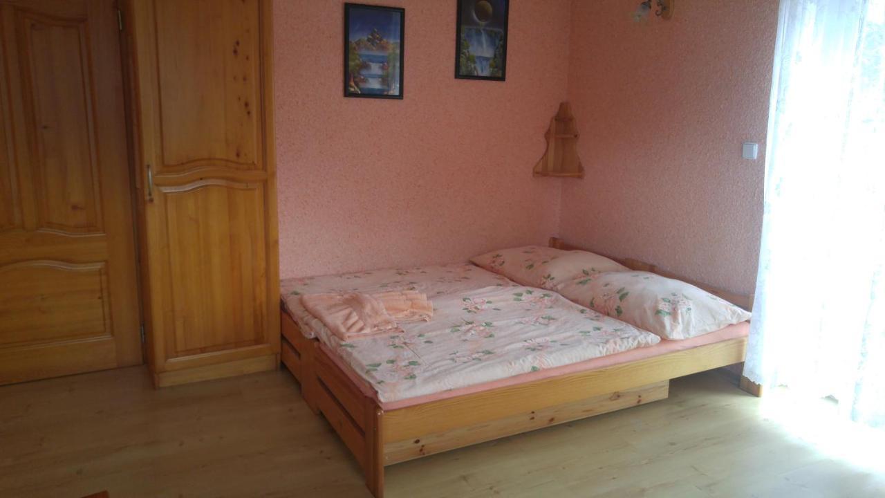Penzion Apartmany Becov Bečov nad Teplou Exteriör bild